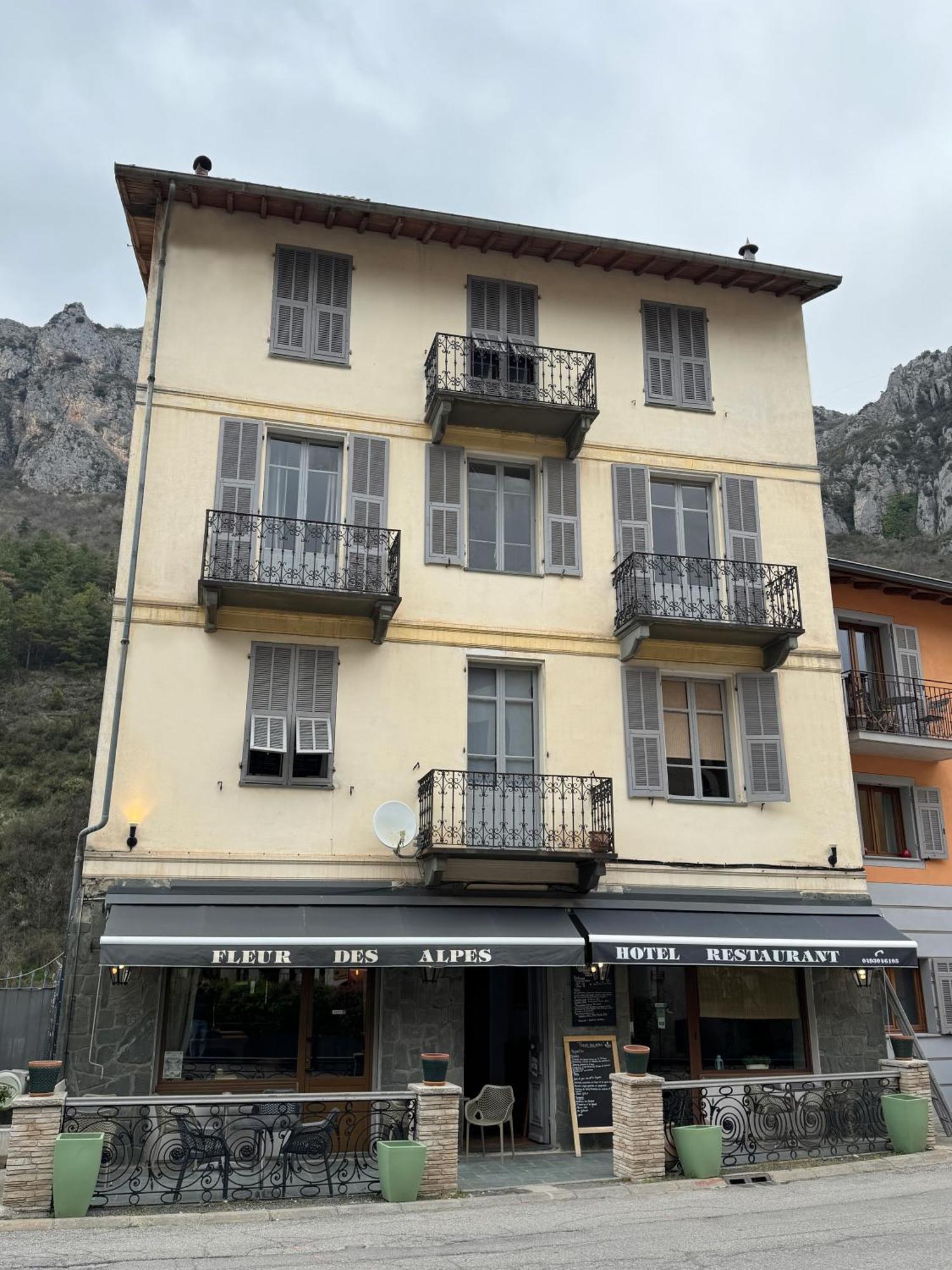 Hotel Fleur Des Alpes La Brigue Ngoại thất bức ảnh